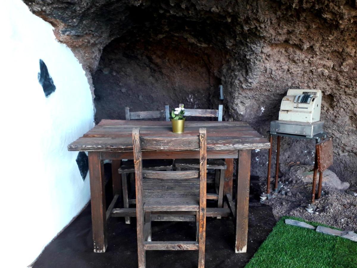 Casa Rural Alessia With Jacuzzi ,Garden & Swimming Pool ซานตาครูซ เด เตเนริเฟ ภายนอก รูปภาพ